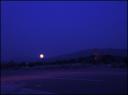 08AUG2006-Moon_on_Horizon.jpg